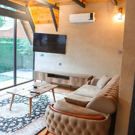 Villa Tina